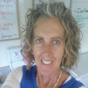 Meet your Posher, Jackie